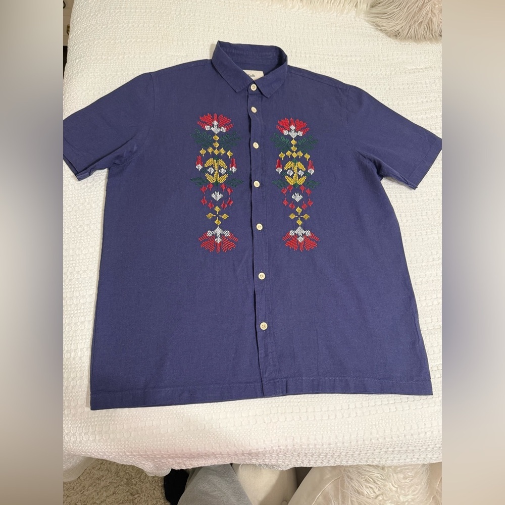 Folk Men's Embroidered Button Down Shirt